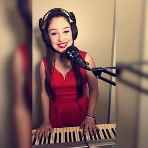 Meet your Posher, Toni